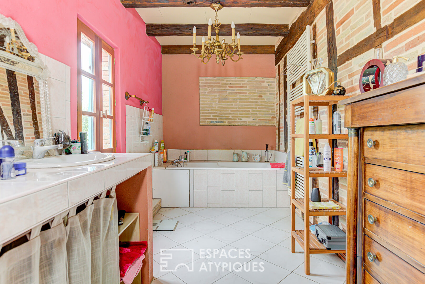 Maison de maître et ses dépendances à 15 minutes de Montauban