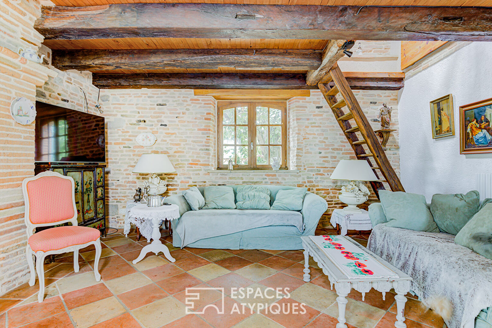 Maison de maître et ses dépendances à 15 minutes de Montauban