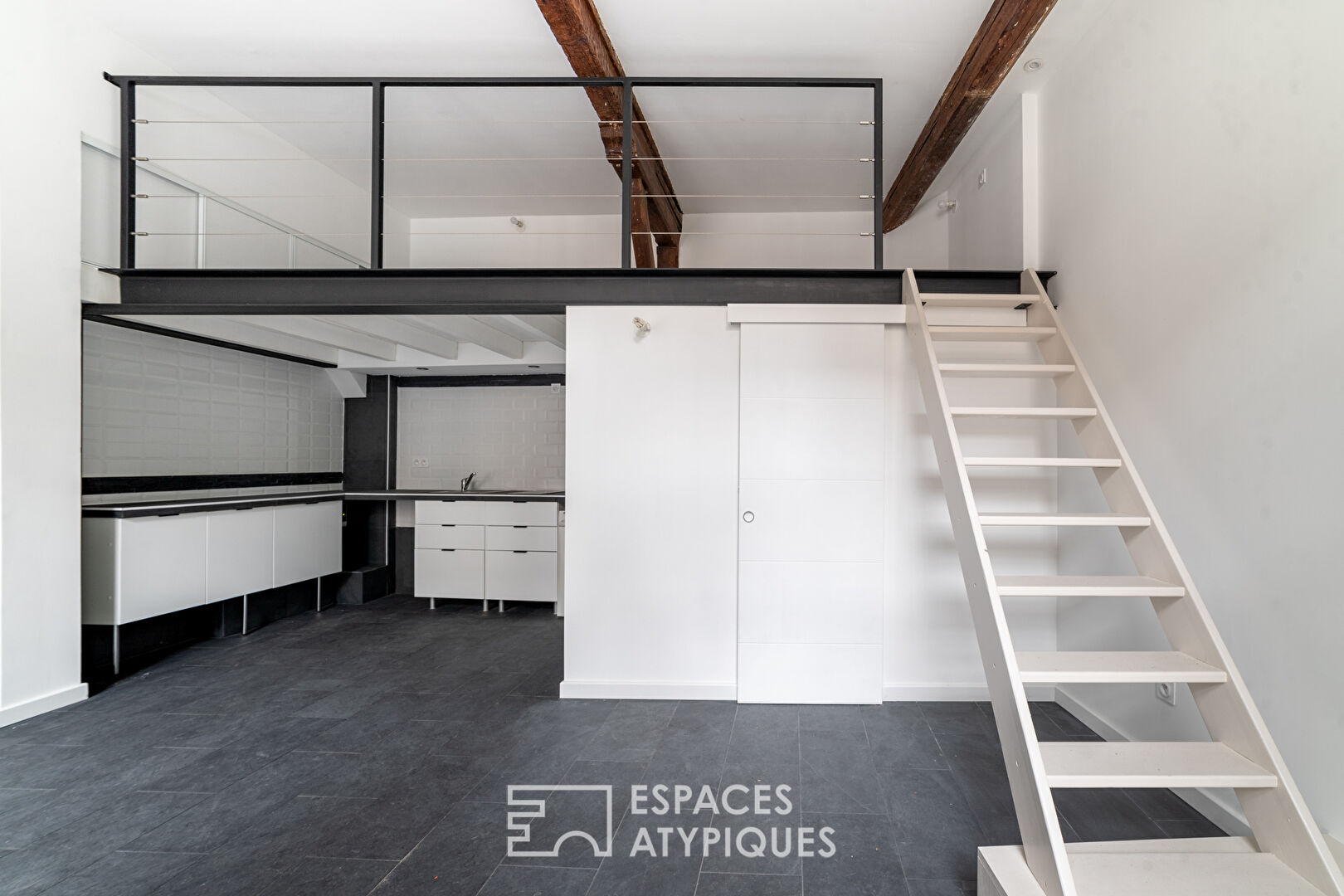 Appartement rénové aux Carmes