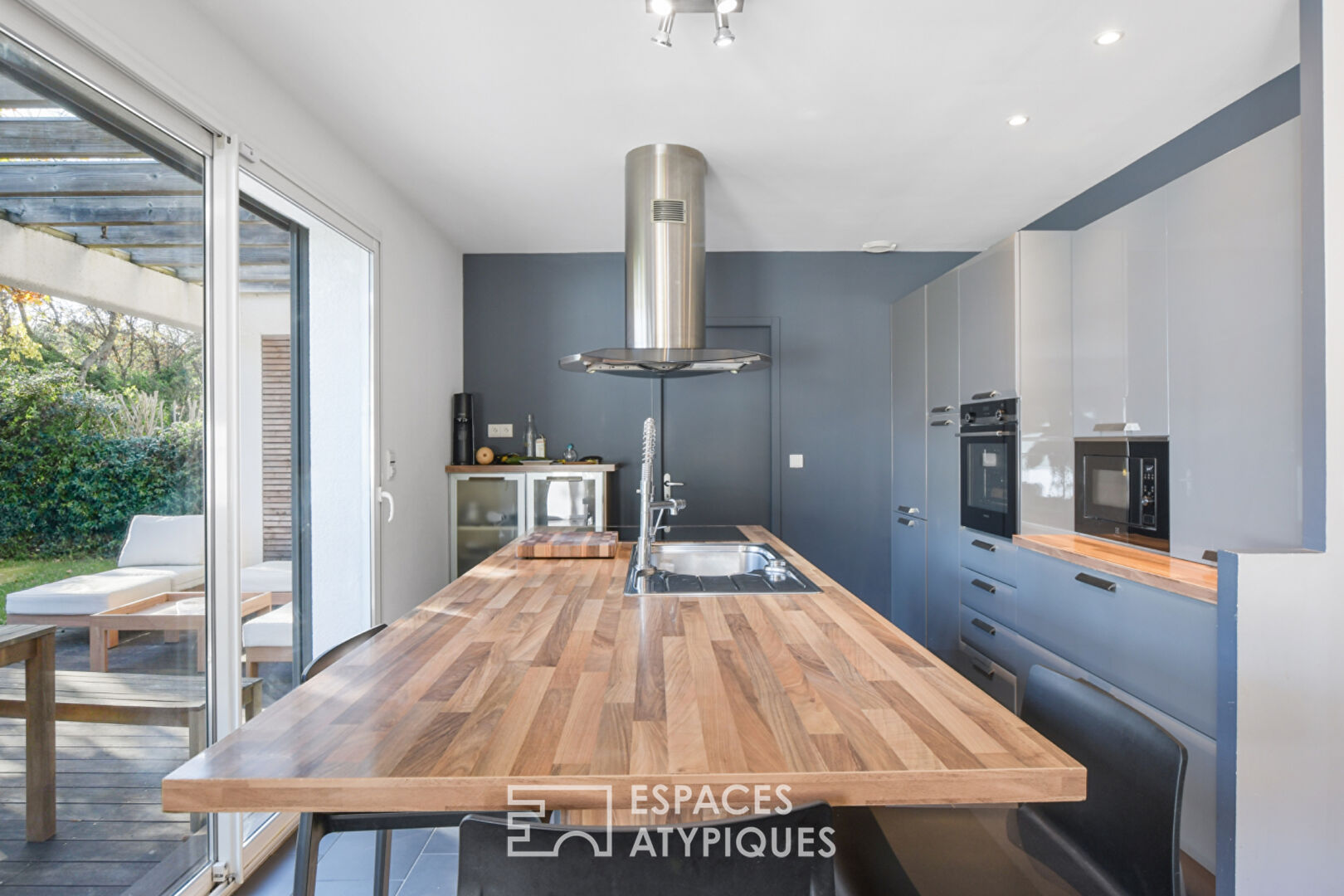 Villa Contemporaine avec piscine aux portes de Toulouse