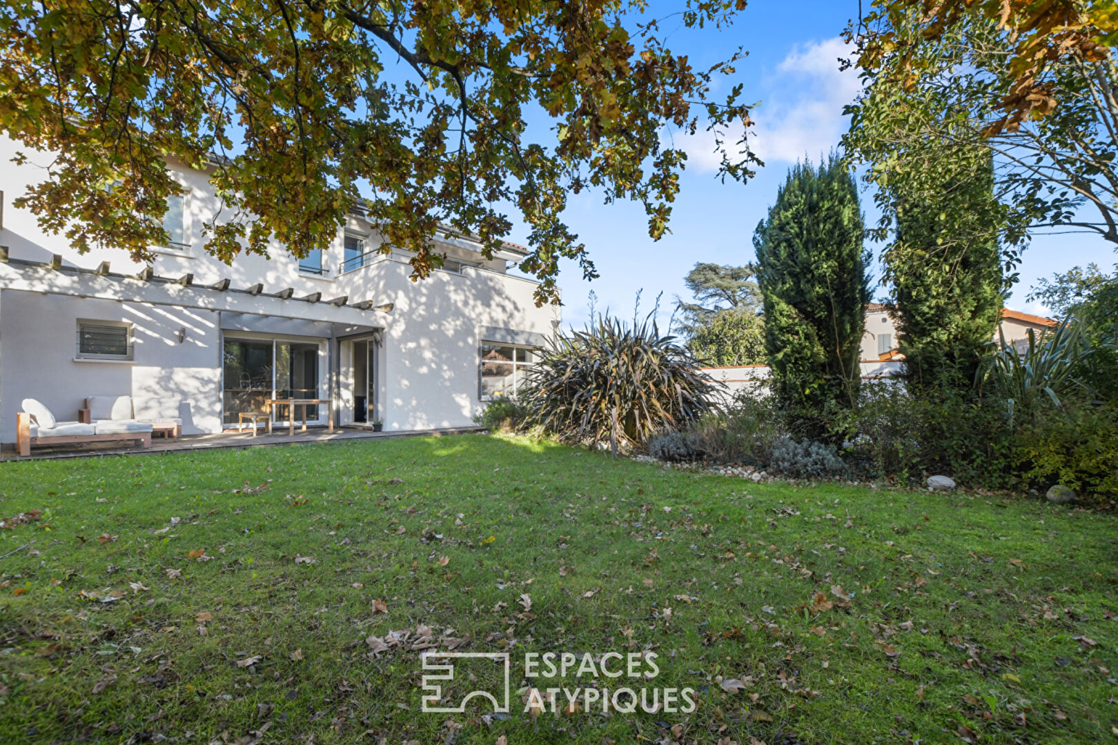 Villa Contemporaine avec piscine aux portes de Toulouse