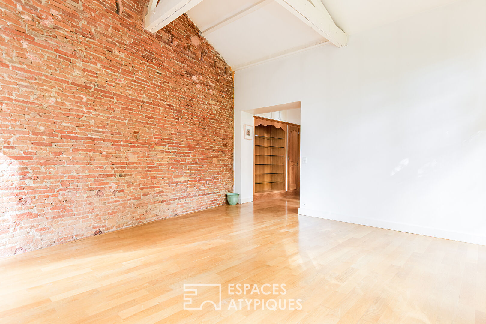 Apartment with garden in the heart of the Capitol