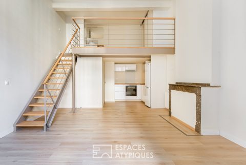 Loft rénové sur cour dans un hôtel  particulier en hypercentre