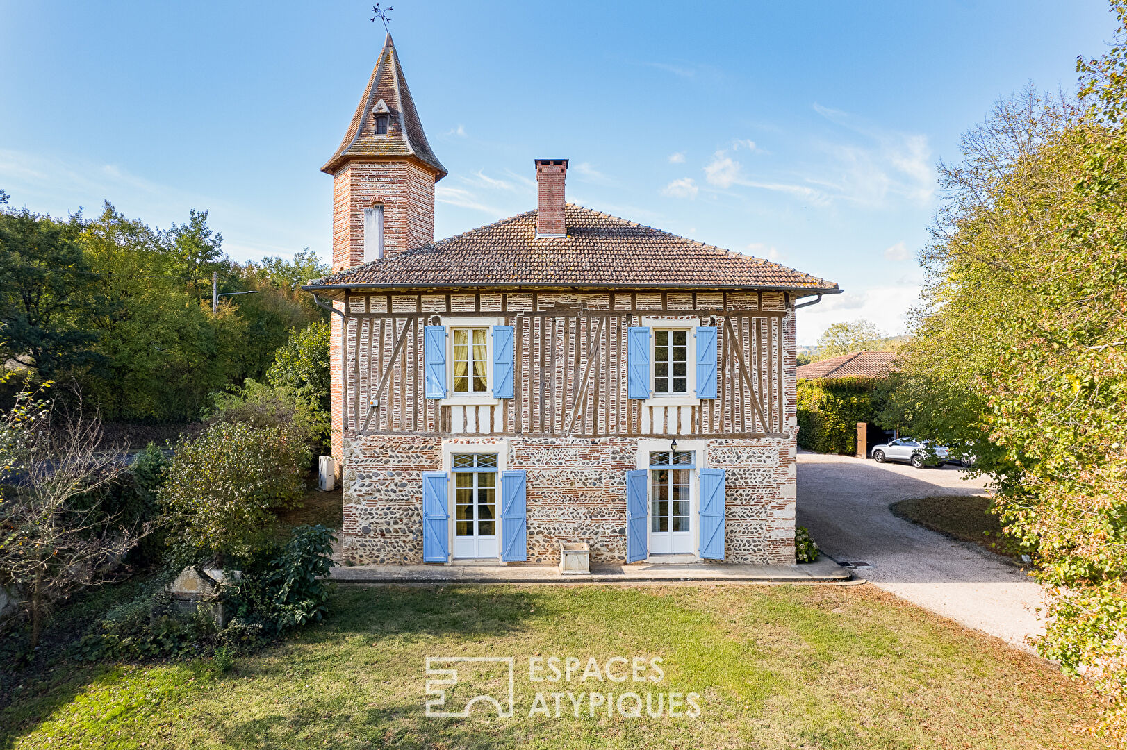 Maison de maitre du XVème & ses dépendances au Sud de Toulouse