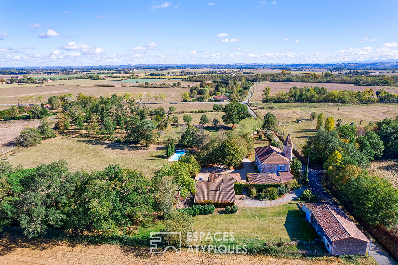 Maison de maitre du XVème & ses dépendances au Sud de Toulouse