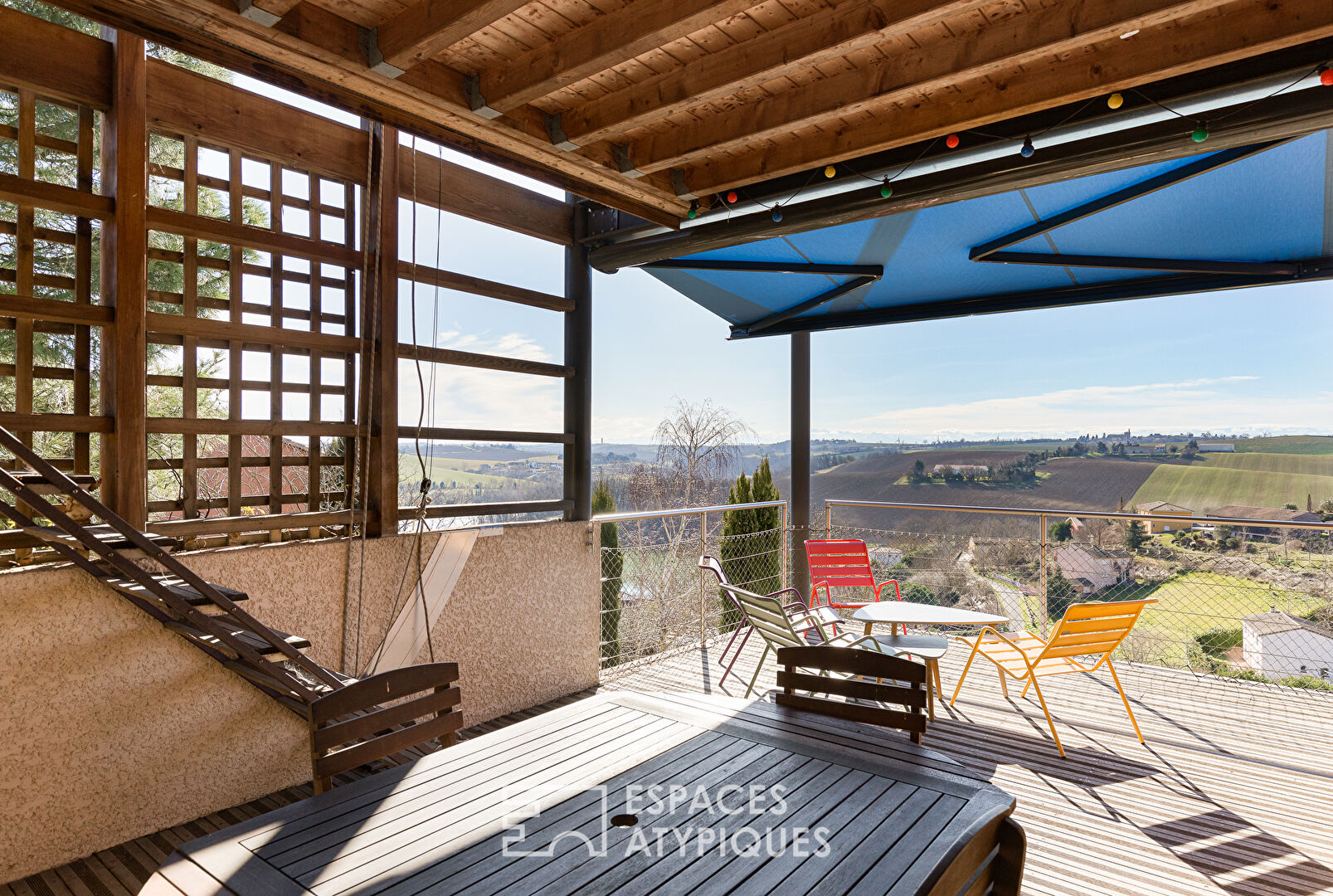 Architect’s house with swimming pool and contemplative view