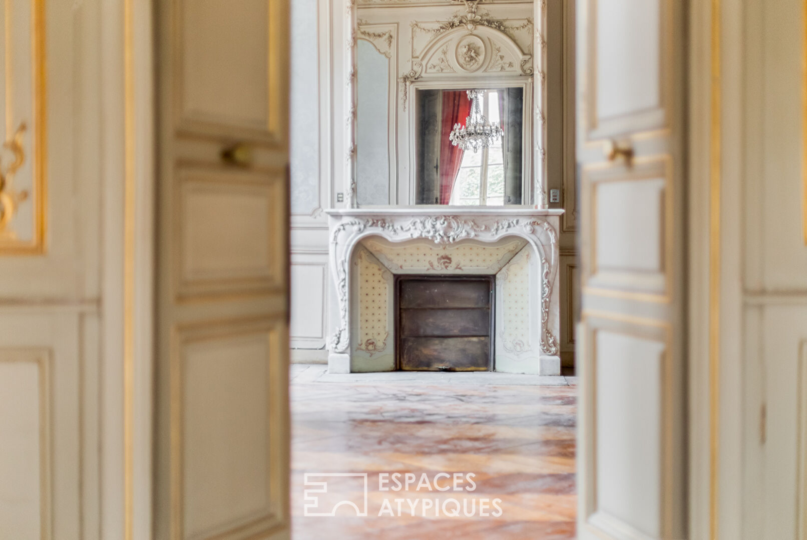 Appartement de réception à rénover aux Carmes