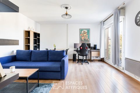 Appartement en dernier étage avec balcon et parking à Toulouse