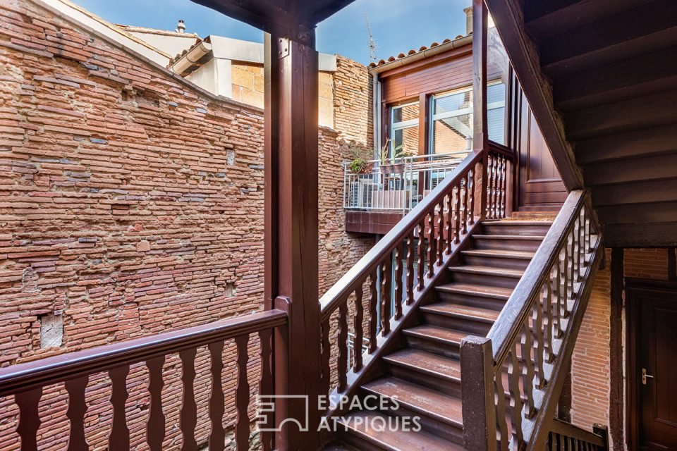 Appartement duplex en dernier étage aux Carmes