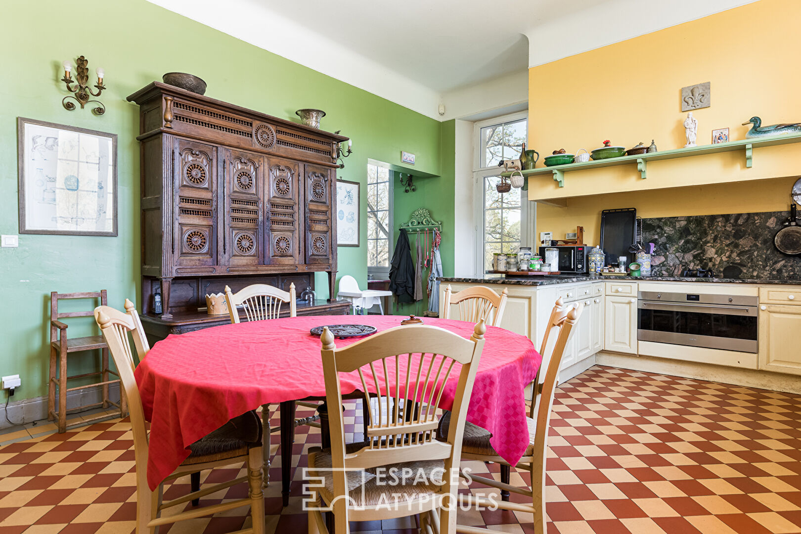 Mansion a few kilometers from Toulouse