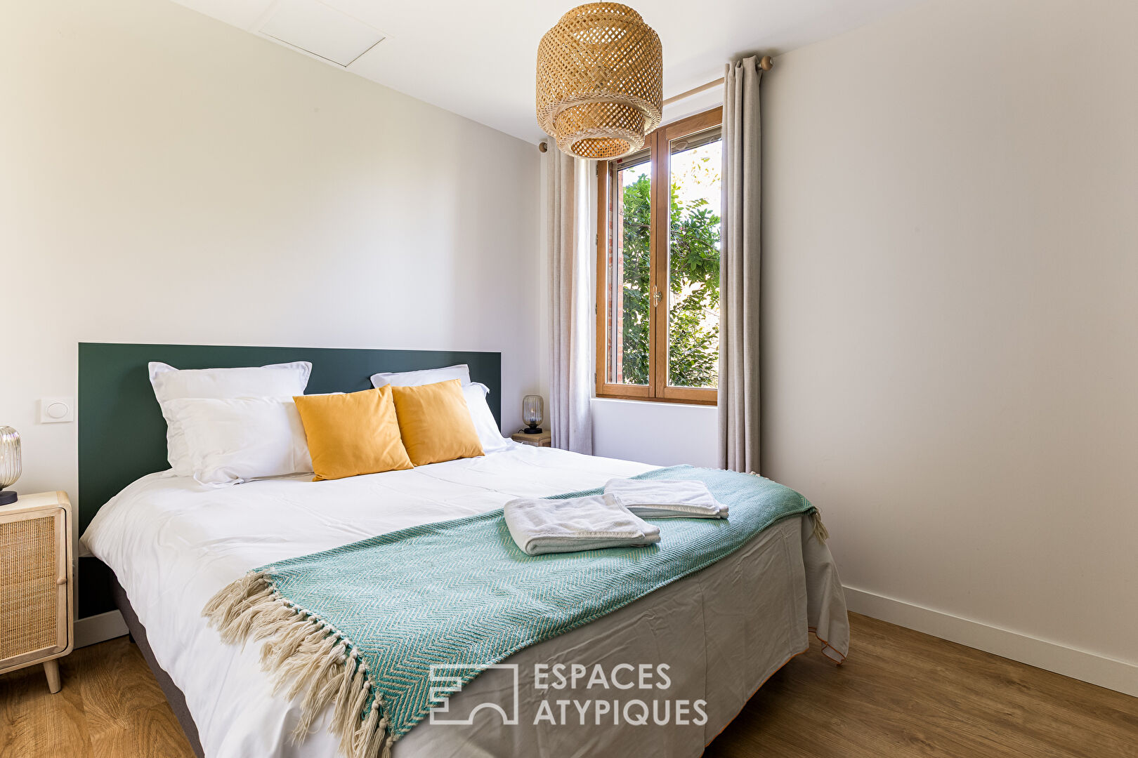 Maison de maître et gîte indépendant à proximité immédiate du Château de Launac