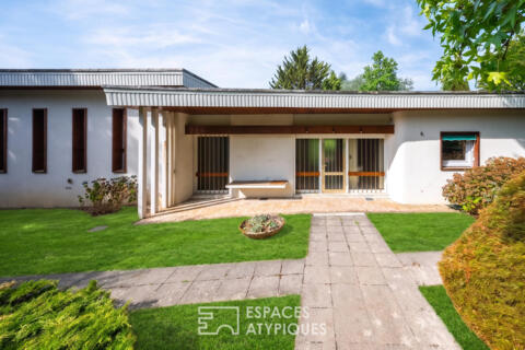 Maison d&rsquo;architecte seventies et son parc arboré