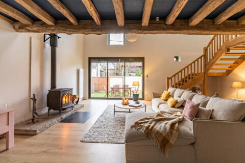 Maison de charme, subtilement rénovée