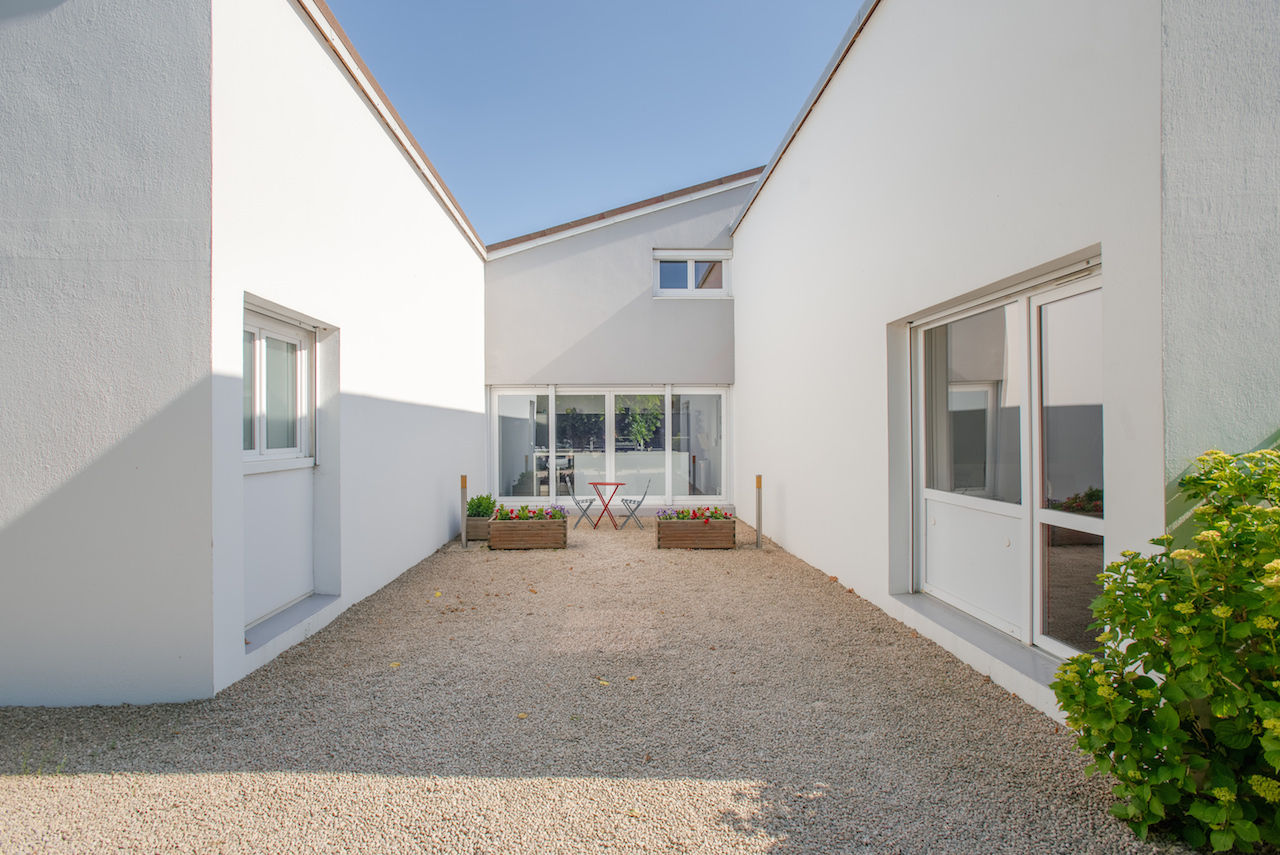 Maison contemporaine avec piscine