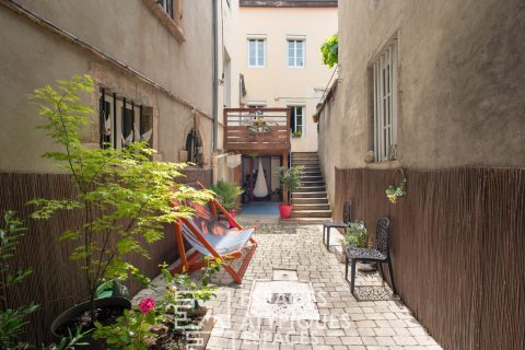 Maison de ville au centre historique