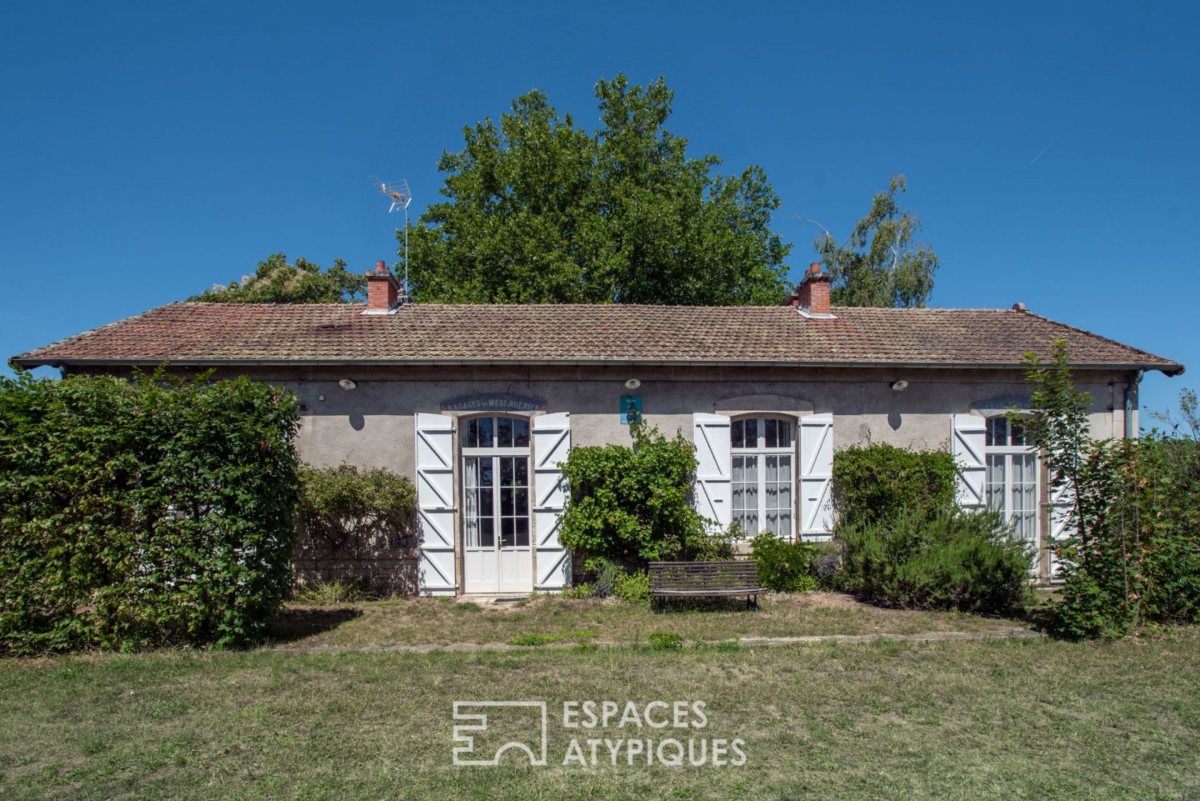 Old renovated lamp house