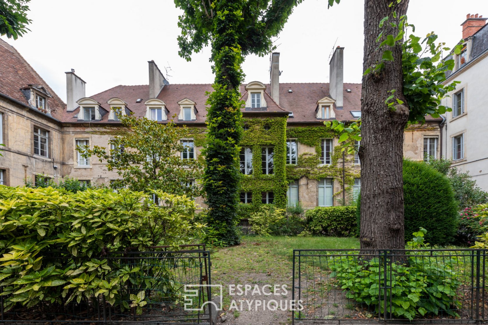 Appartement bourgeois dans un hôtel particulier