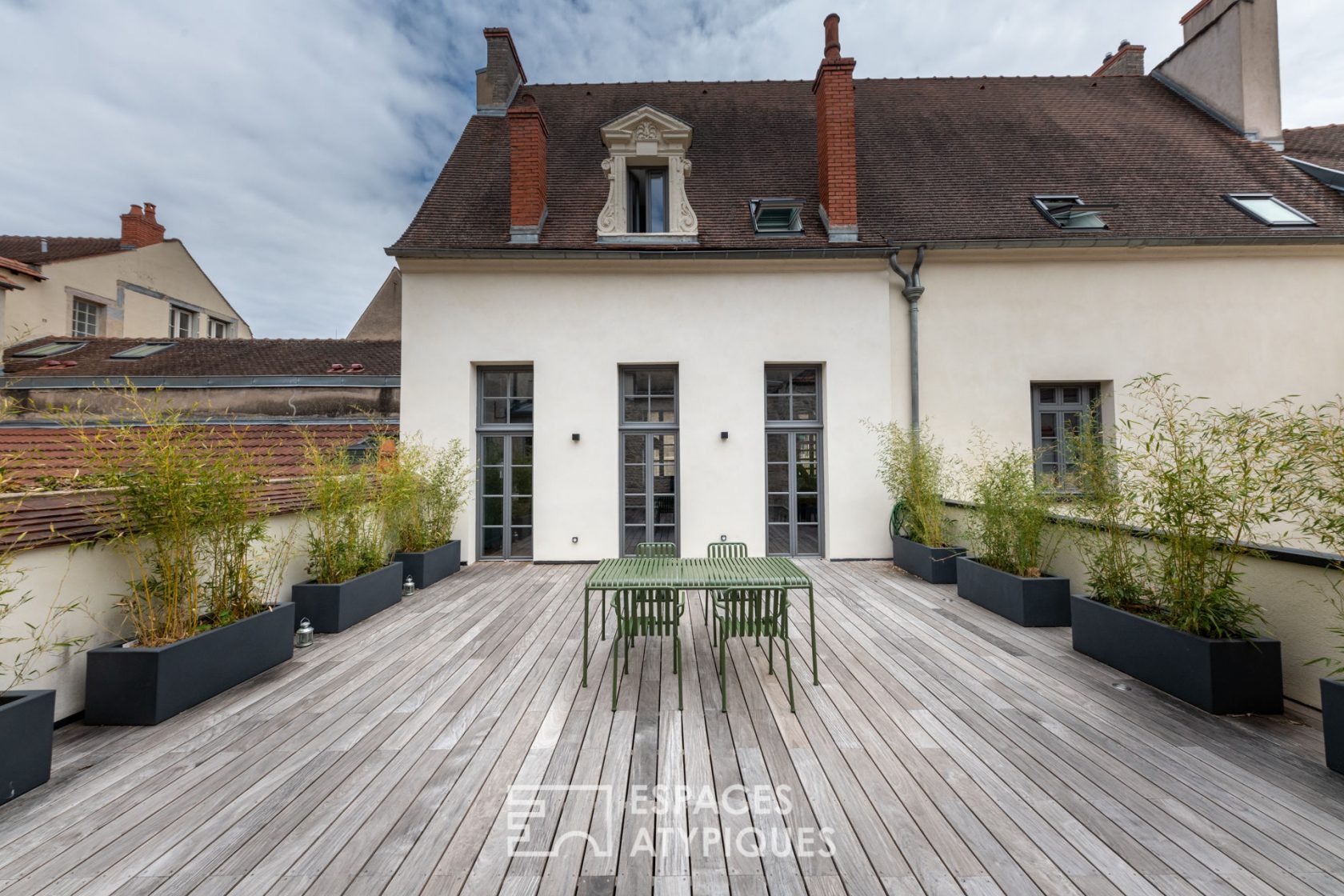 Townhouse on the roofs