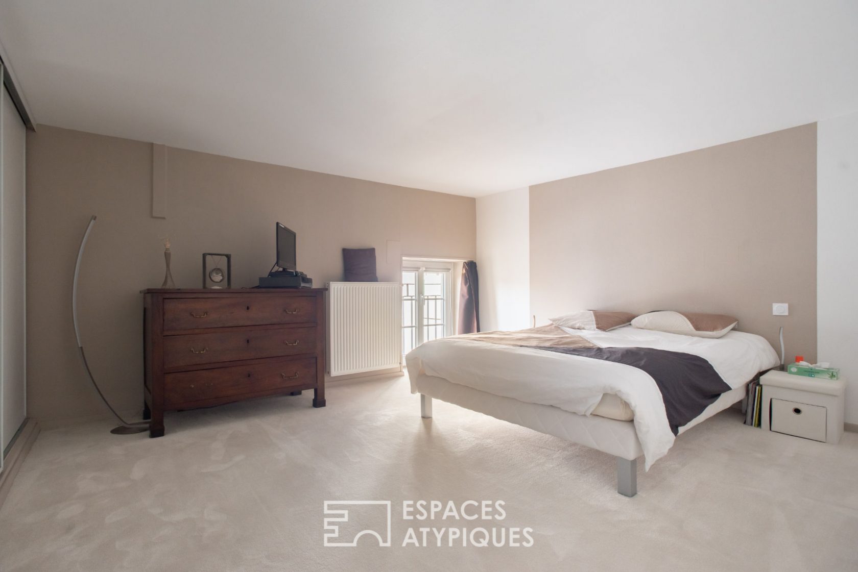 Completely renovated apartment in the heart of the historic center