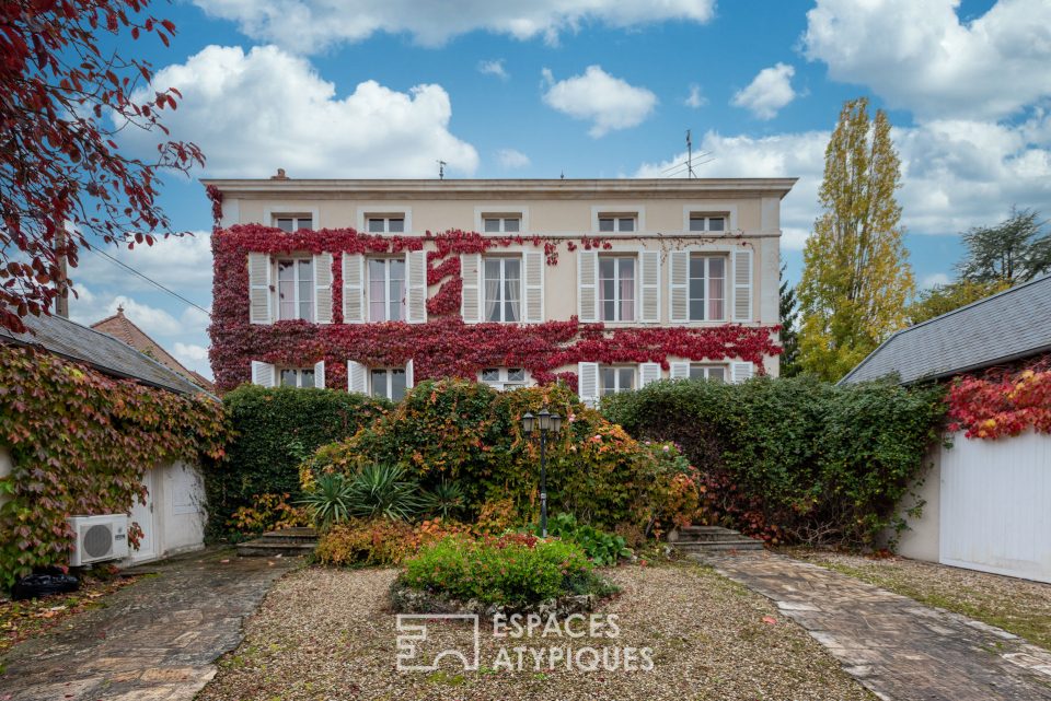 21500 MONTBARD - Maison Montbard 7 pièce(s) 450 m2 - Réf. 235EB