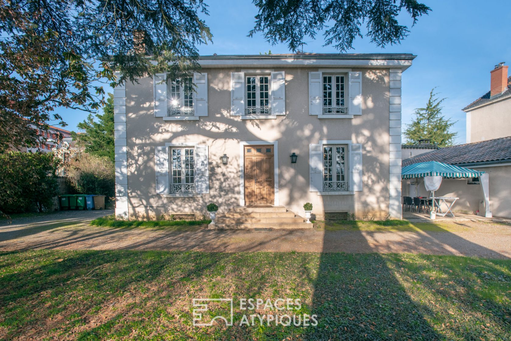 Mansion in the heart of Mâcon