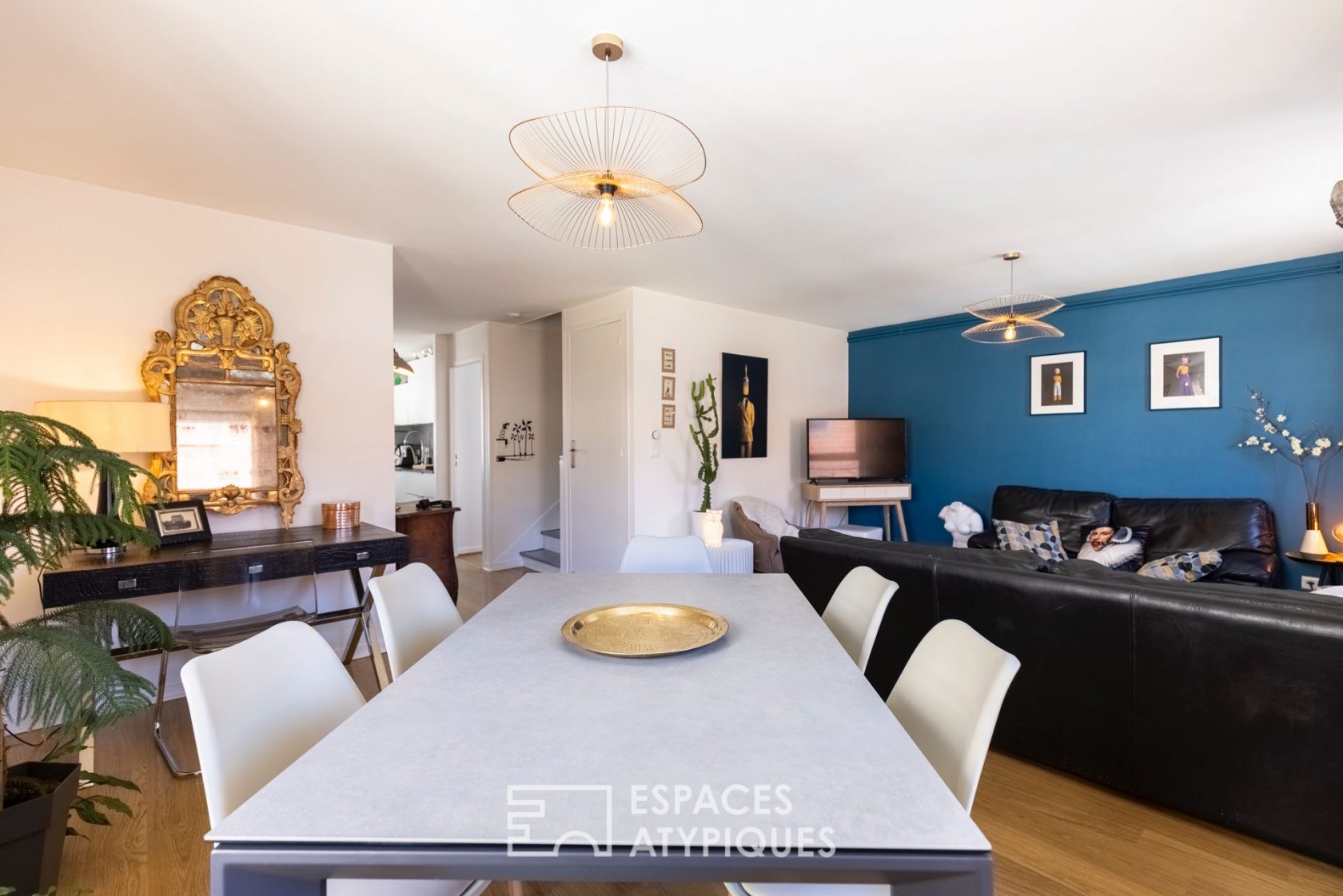 Duplex on the top floors and private parking space