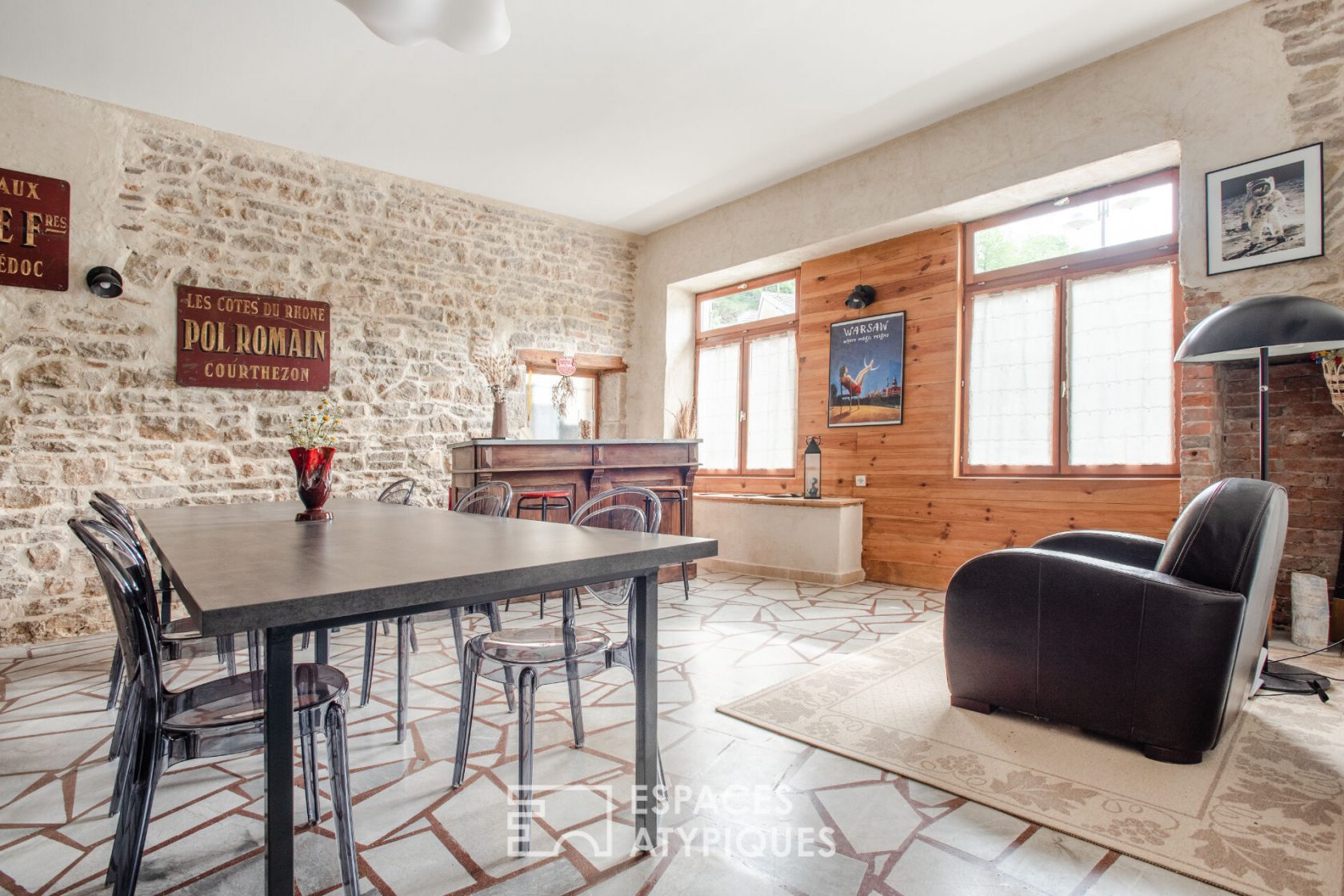 Village house in the Jura, at the foot of Revermont
