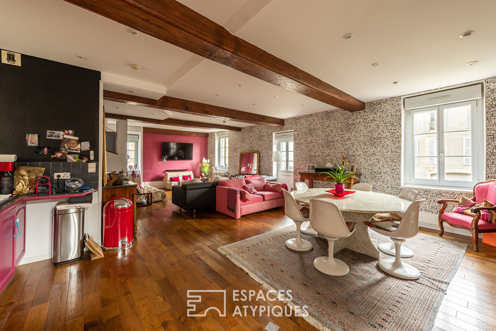 Quiet charming triplex