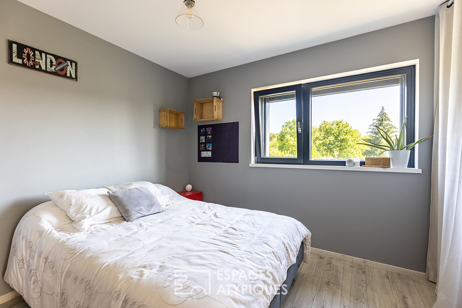 The ecological passive house in its green setting
