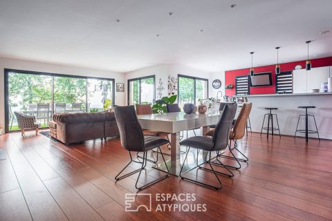 MAISON CONTEMPORAINE AVEC VUE IMPRENABLE