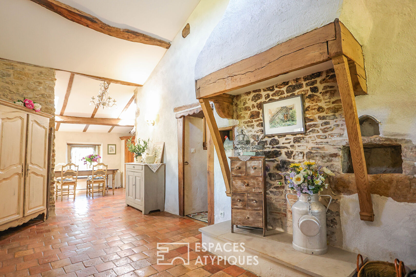 18th century character house completely renovated