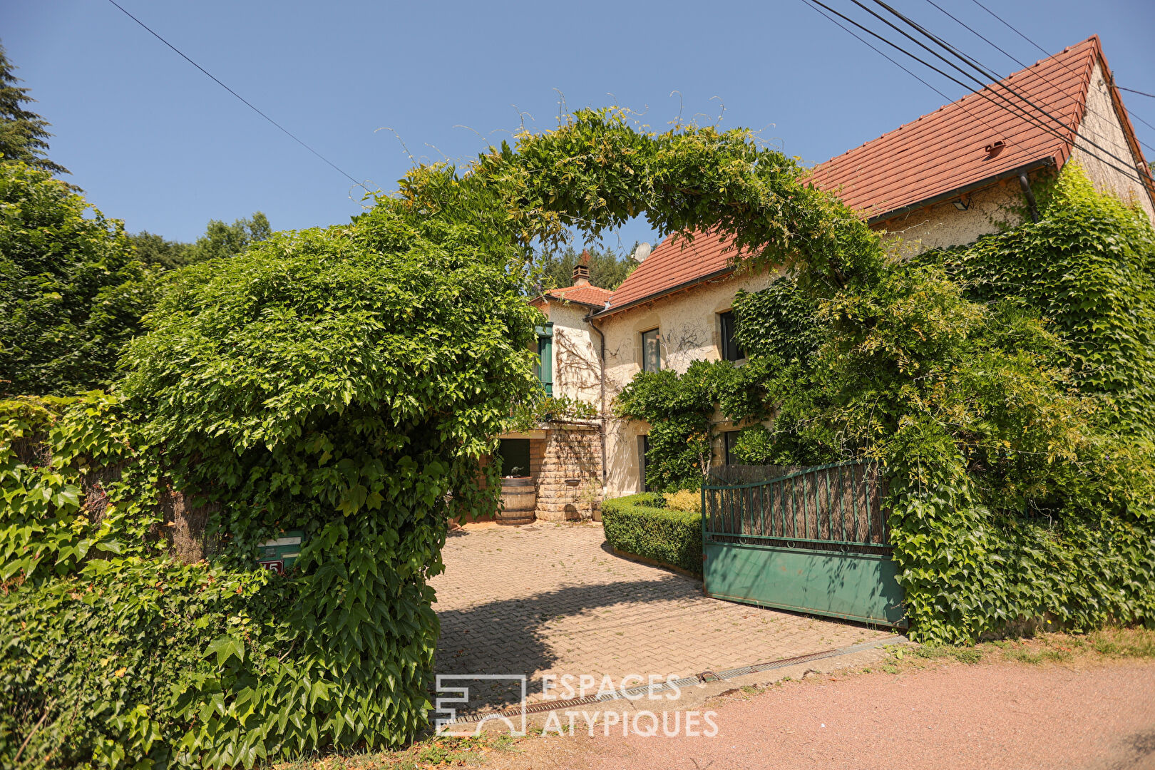 House in the heart of Brionnais