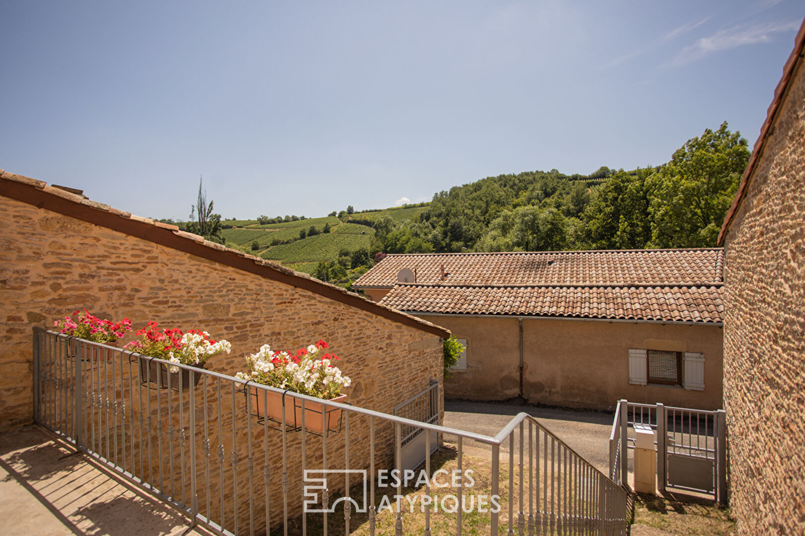 Maison de village en pierre