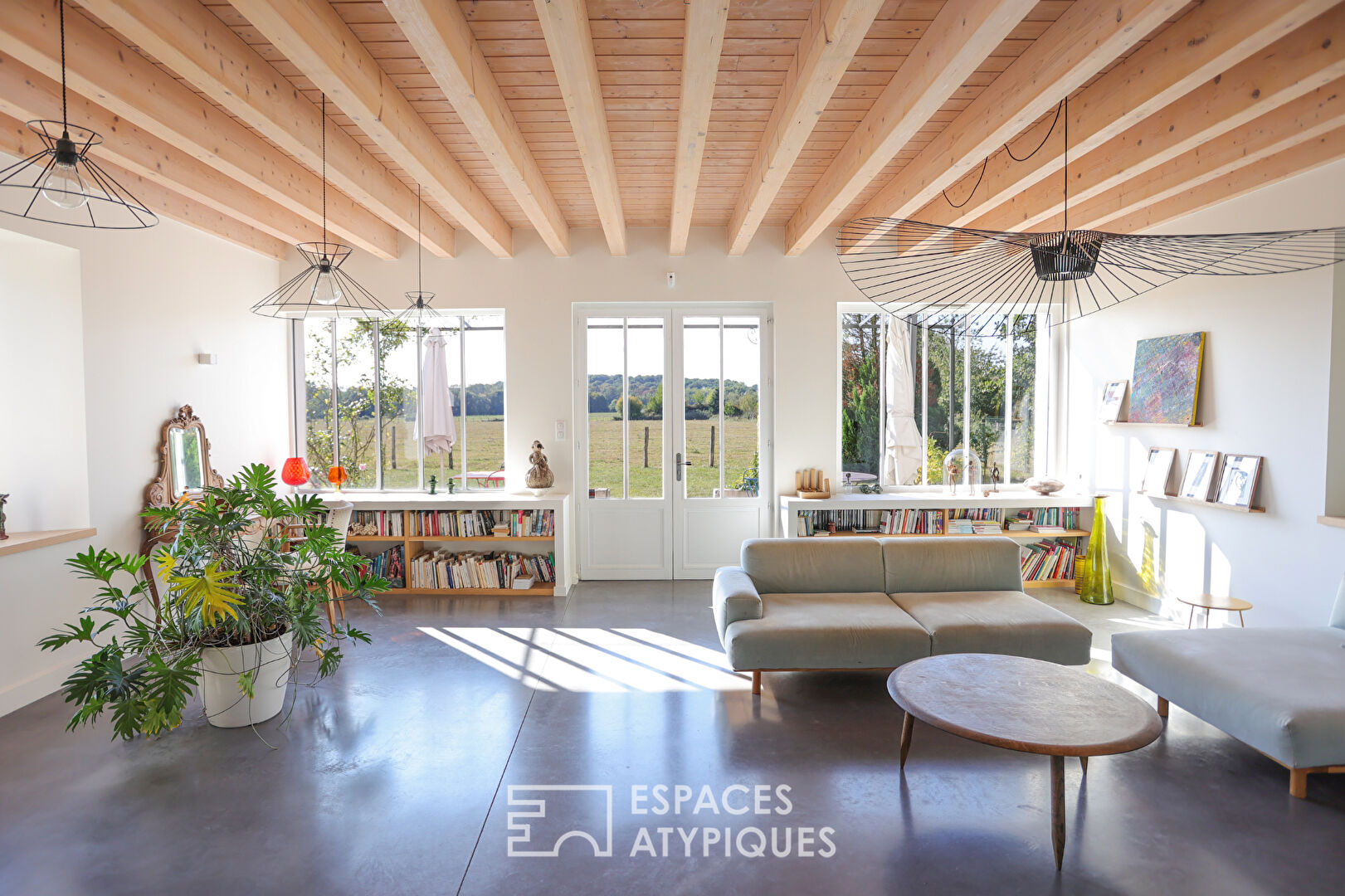 Maison familiale  bohème chic dans un cadre verdoyant