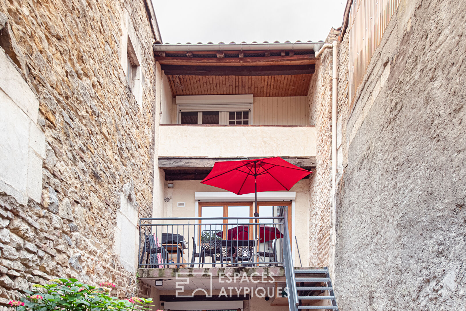 Recently renovated house with its terraces