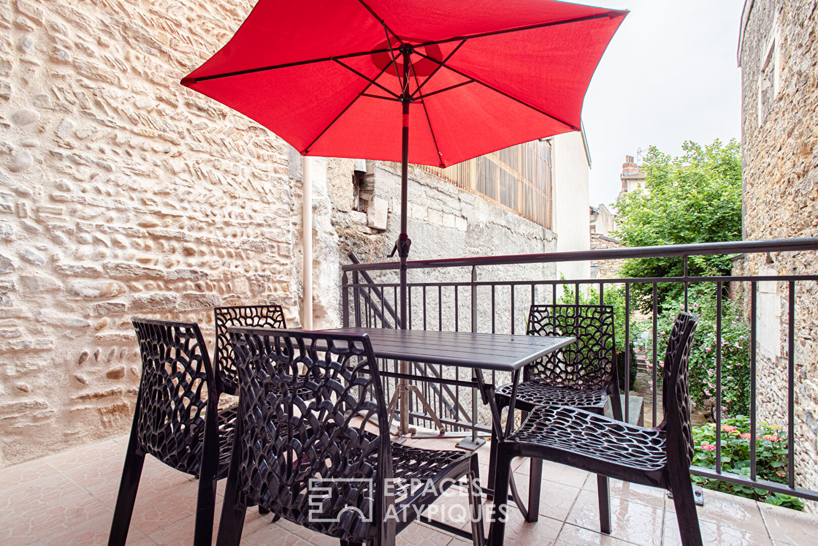 Recently renovated house with its terraces