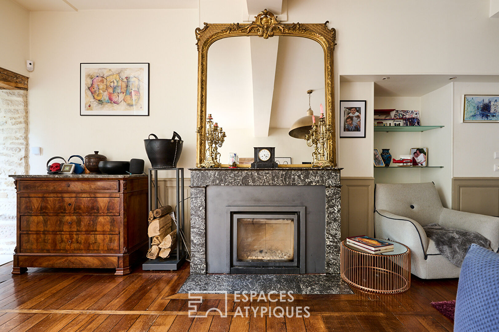 Bourgeois apartment with private and intimate garden in the heart of the city