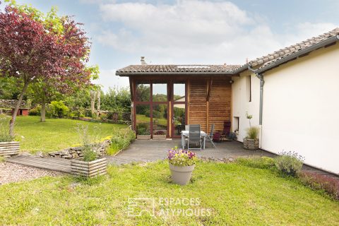 Maison Rénovée au cadre verdoyant