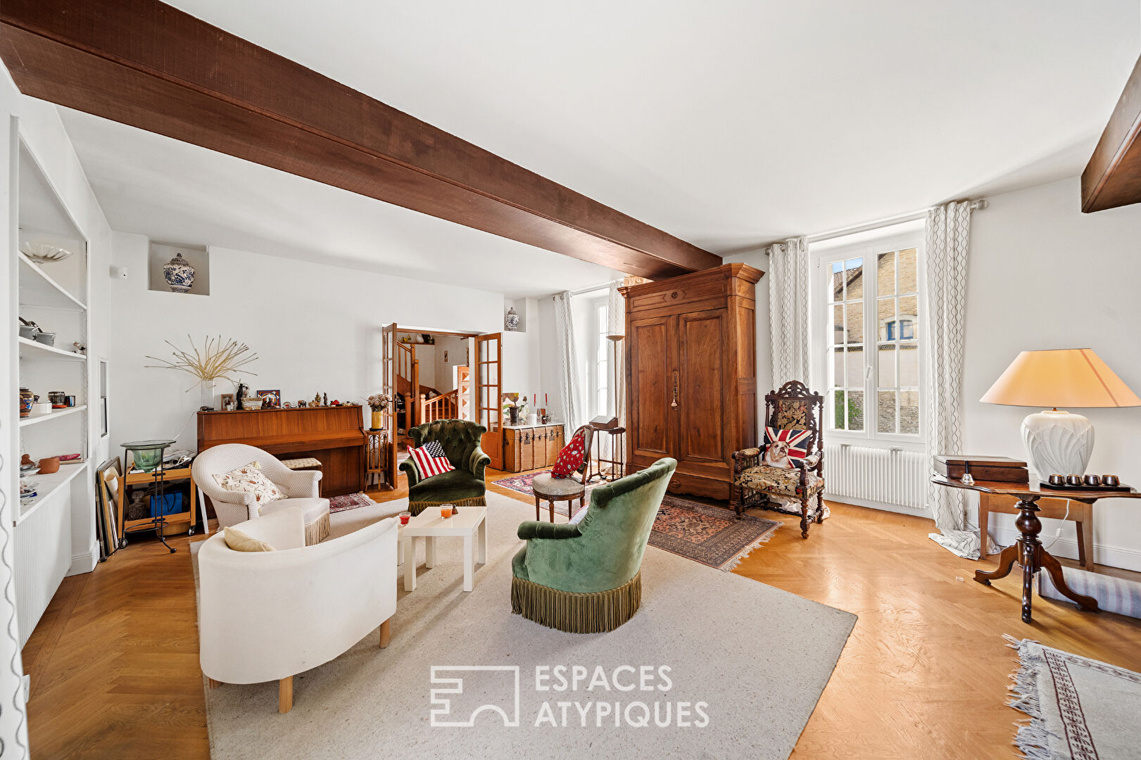 Maison de ville avec piscine