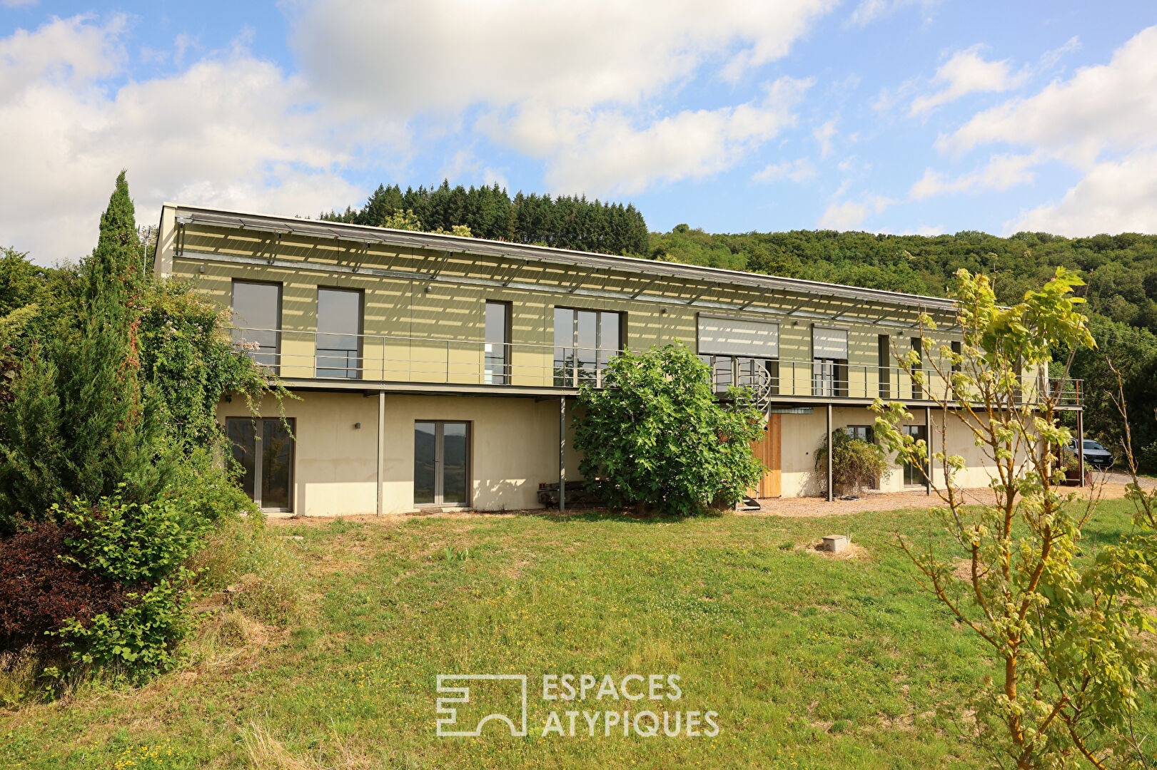 Villa contemporaine et vue panoramique