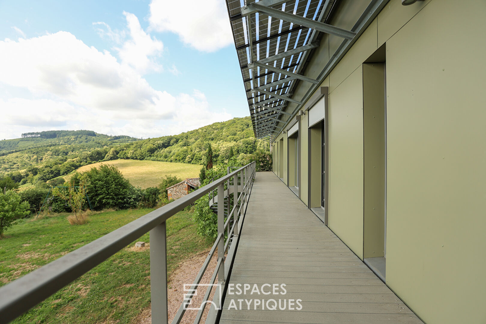 Villa contemporaine et vue panoramique