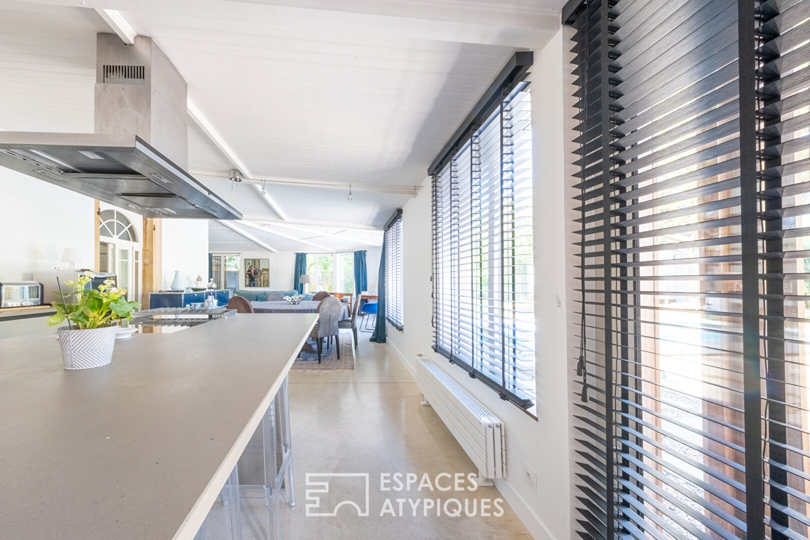 Appartement maison de plain pied avec piscine