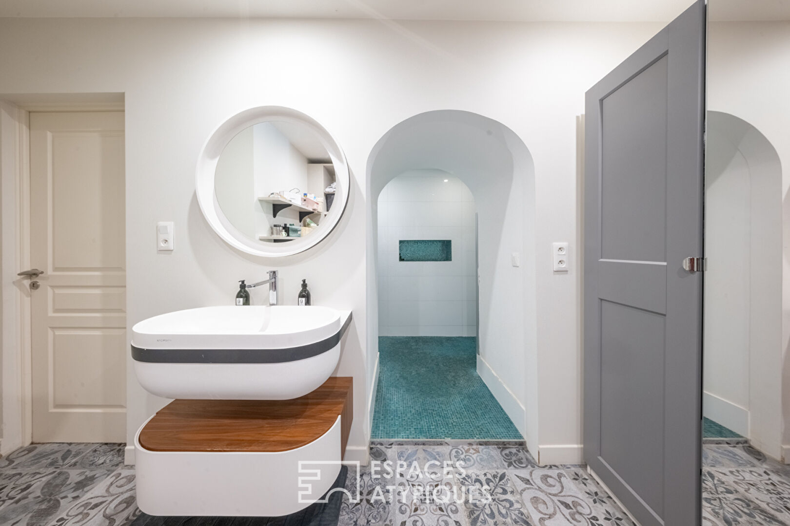 Appartement maison de plain pied avec piscine