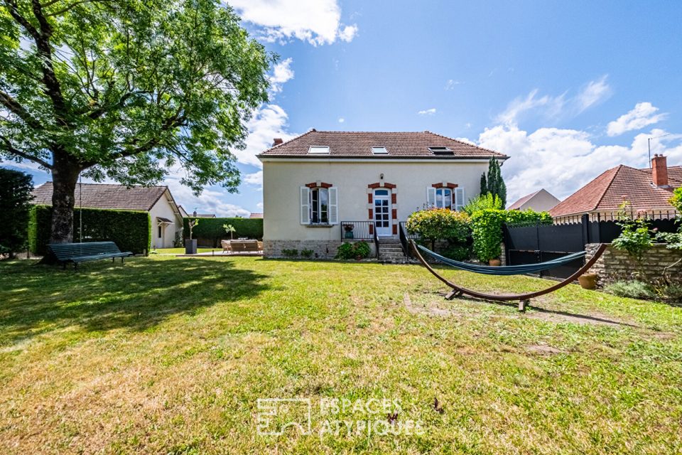 Charmante ancienne maison de meunier avec dépendance