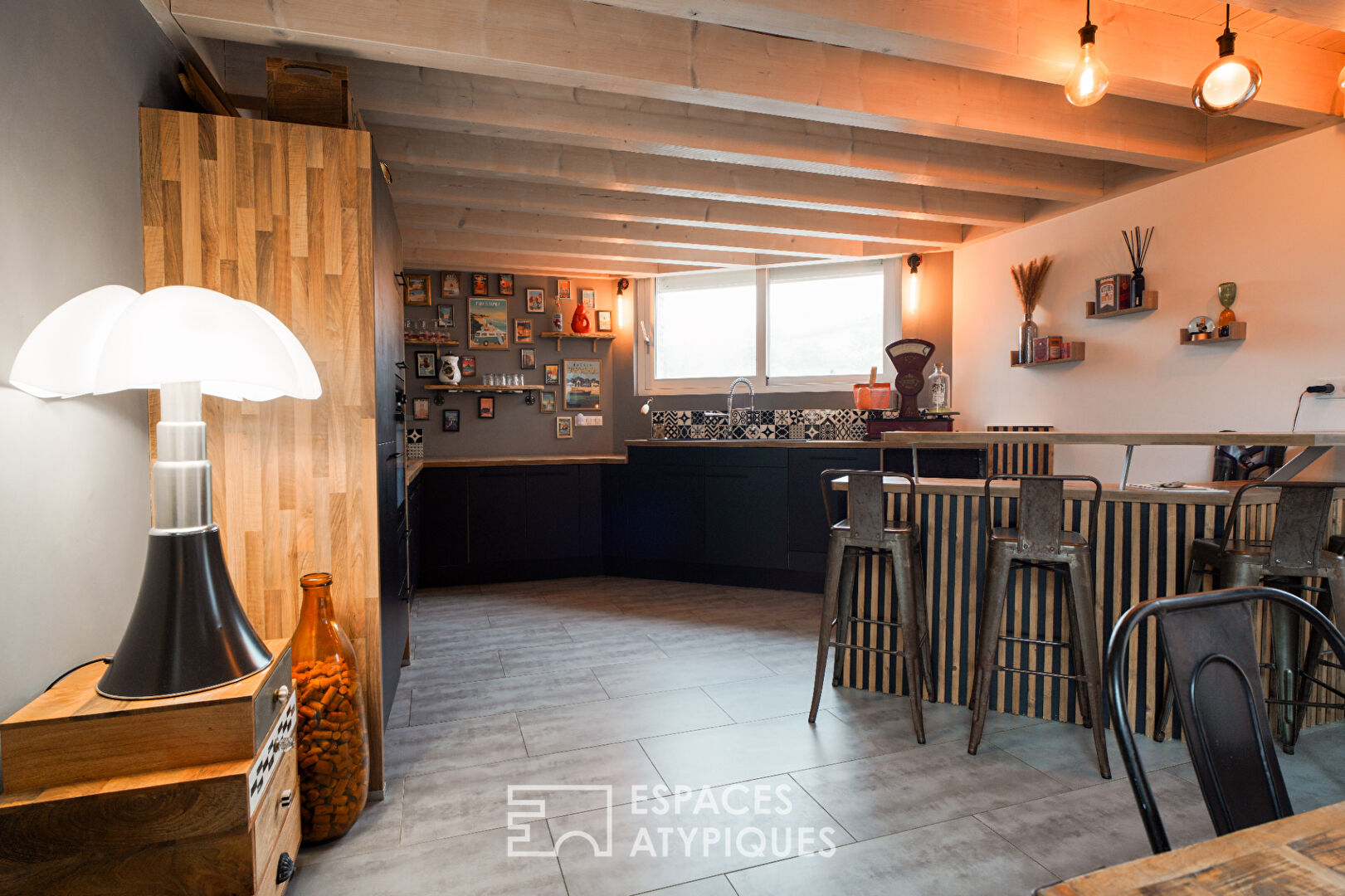Charming house renovated between wood and stone