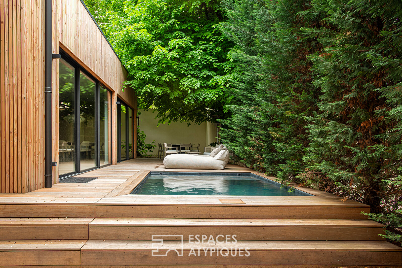 Villa contemporaine avec piscine Victor Hugo