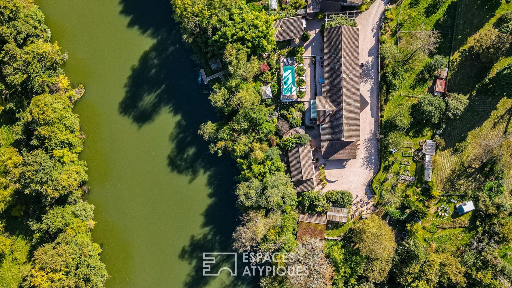Domaine en bord de Seille, havre de paix au coeur de la nature
