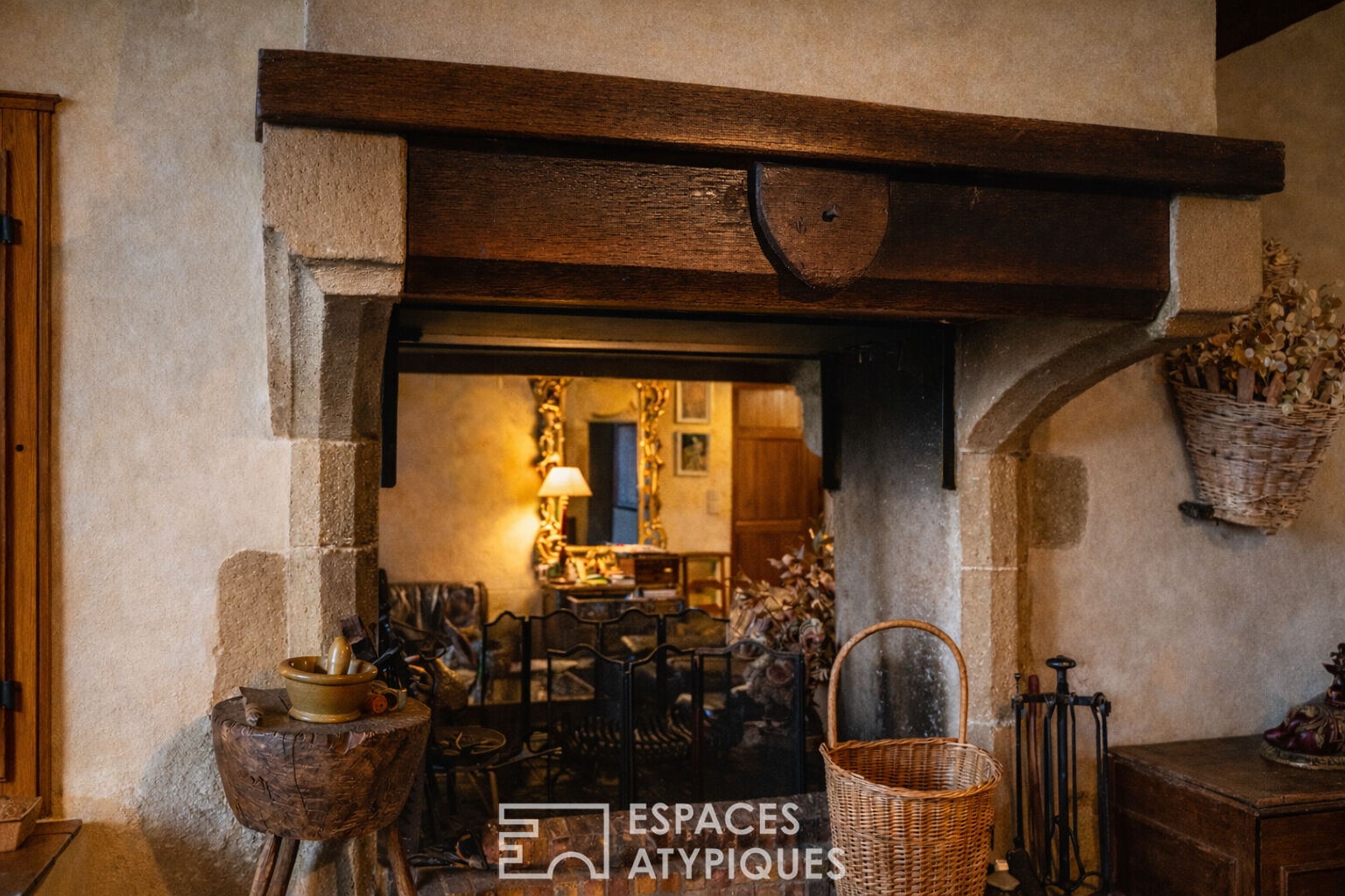 Propriété de caractère avec sa tour