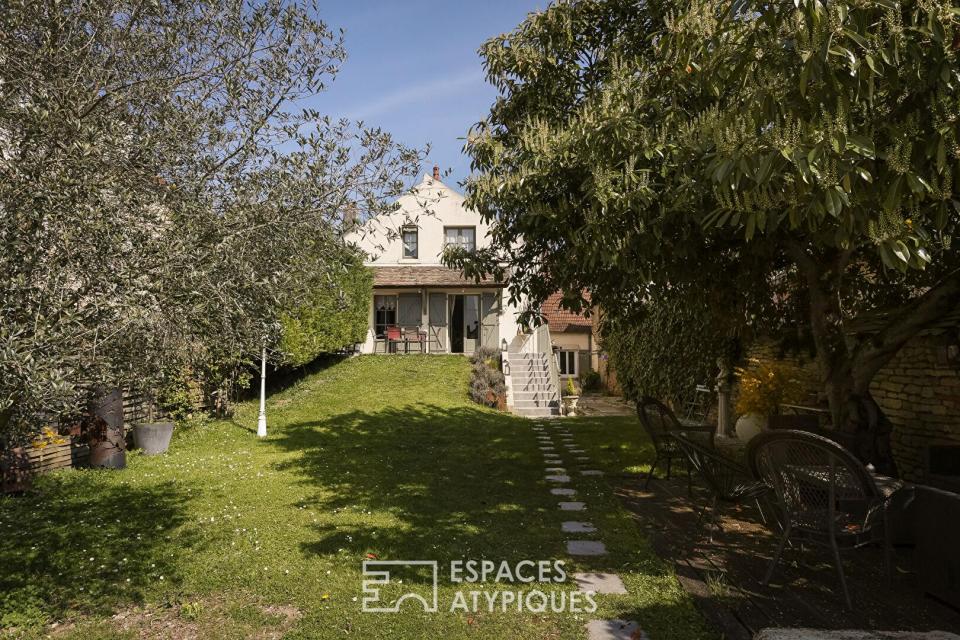 Maison authentique - Jardin Sud et Caveau Historique