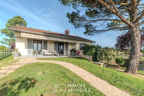 Rénovation contemporaine face au Mont-Blanc et aux vignes